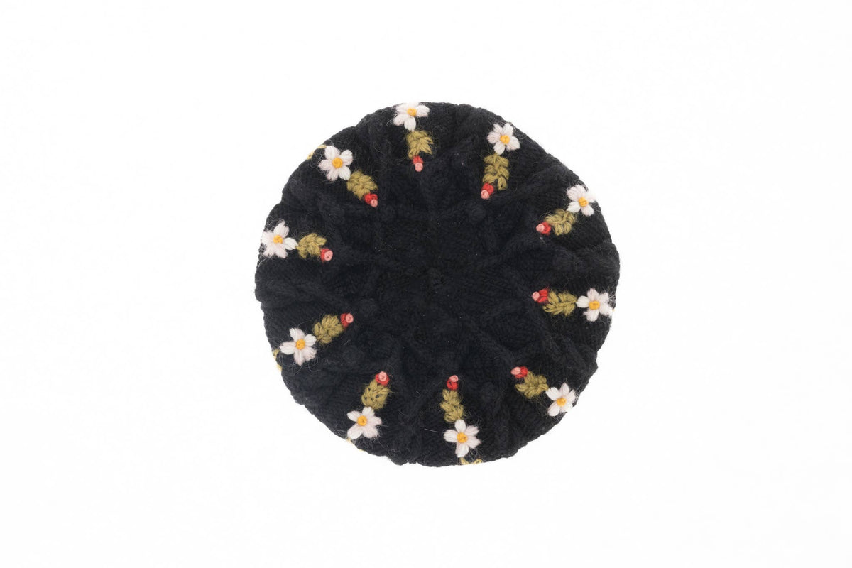 French Knot Eleanor Beret - Black