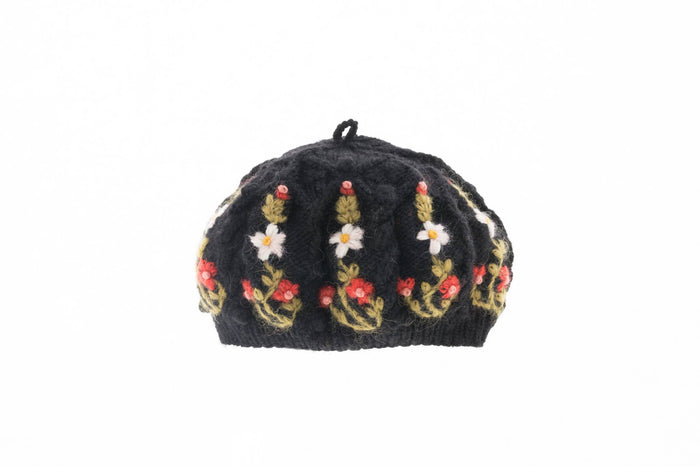 French Knot Eleanor Beret - Black