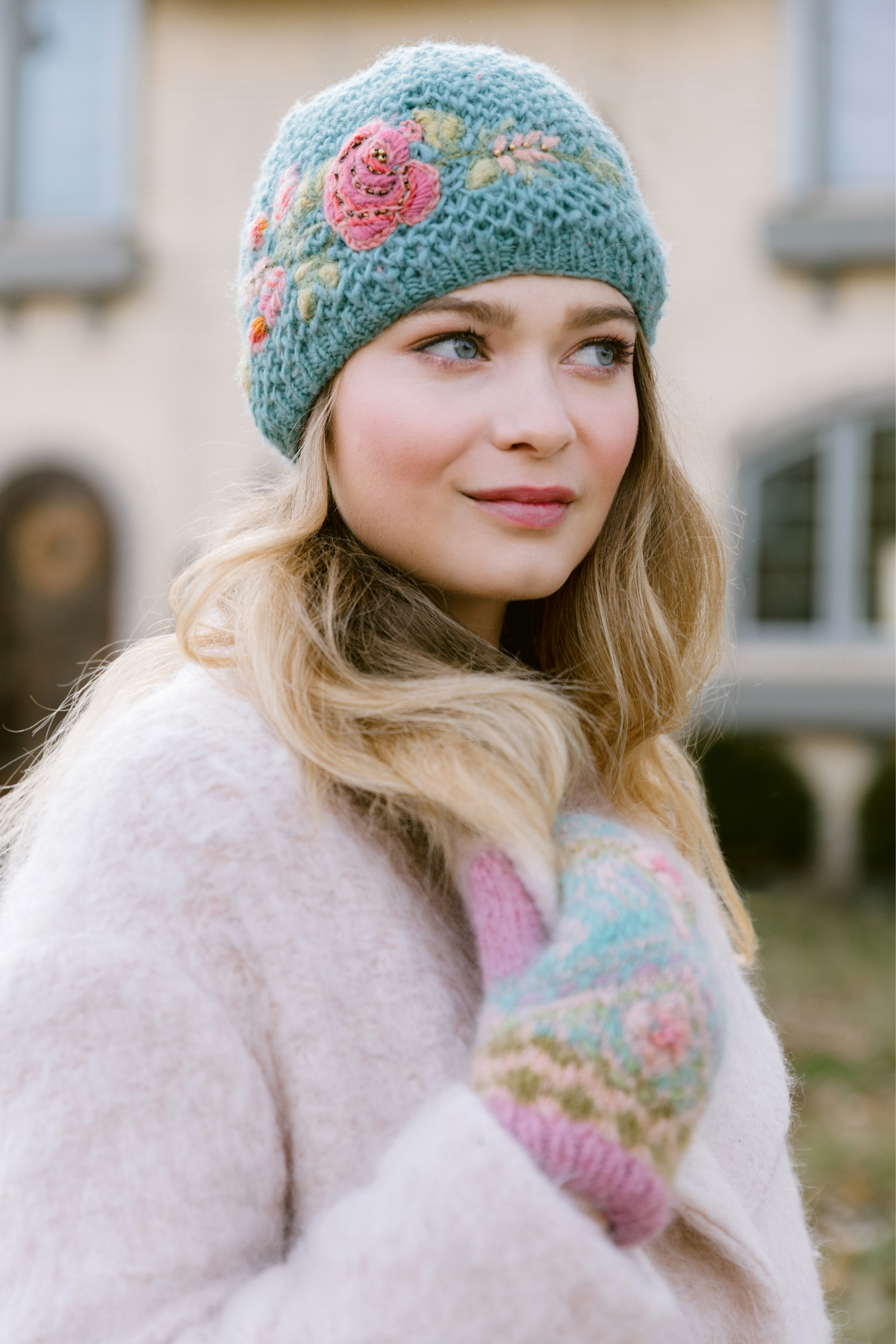 French Knot Josephine Cloche - Turquoise